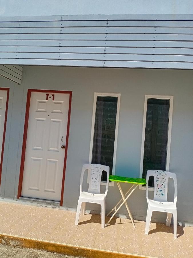 Tom'S House Hotel Khura Buri Buitenkant foto